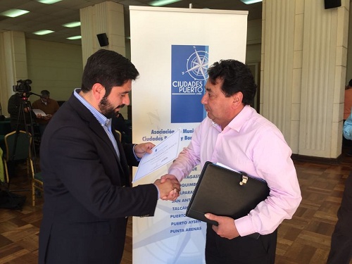 Concejal Eduardo Matamala resultó elegido coordinador en zona sur de ciudades puerto