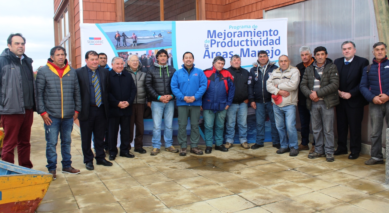 Pescadores artesanales de Maullín reciben recursos