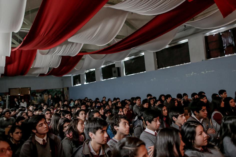 Aniversario 415º de Calbuco: Obras de teatro internacionales llegan a escuelas de la comuna
