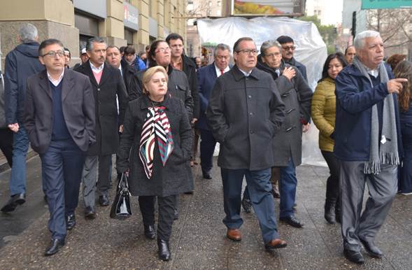 Municipios insistirán ante Ministro de Hacienda para financiamiento de déficits municipales