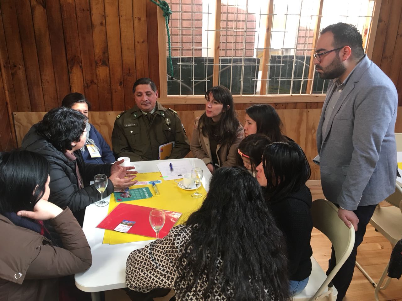 Bajo la misión “La Prevención La Hacemos Todos”: Padres y Adultos responsables dialogan en la región de Los Lagos