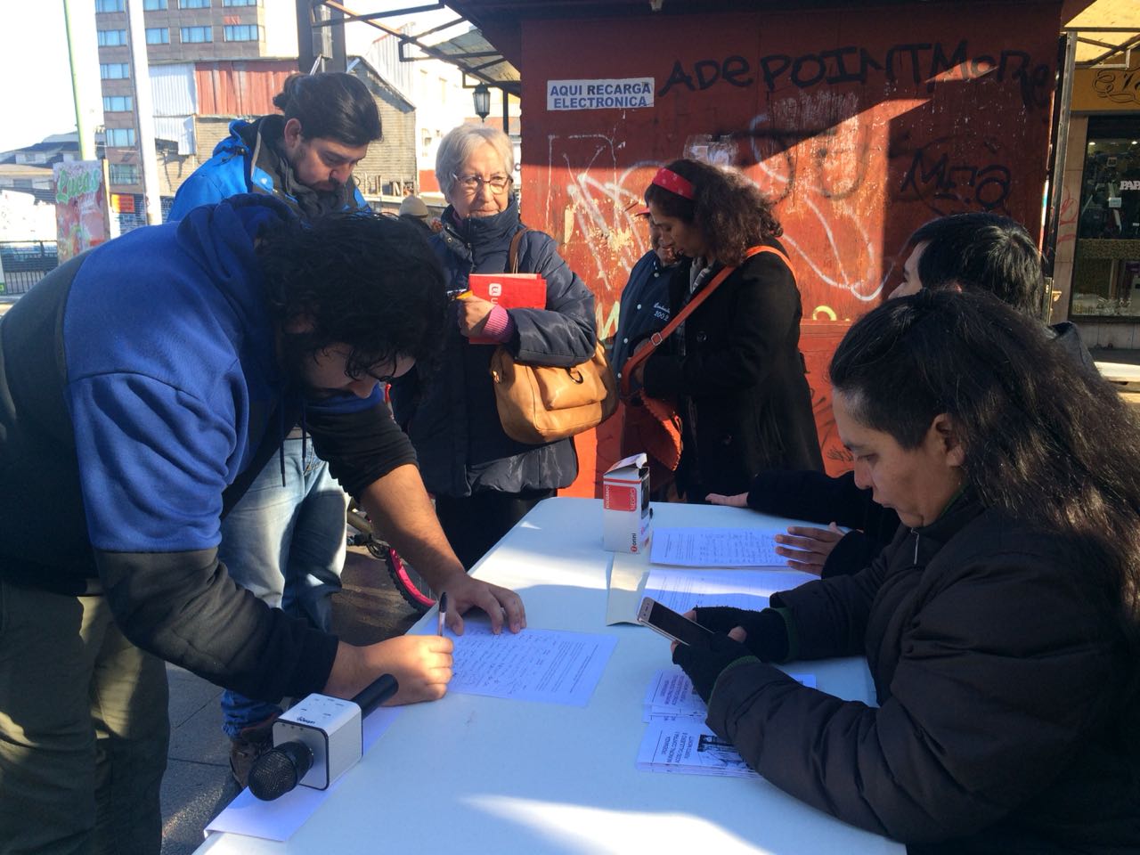 Frente Amplio inicia proceso de recolección de firmas