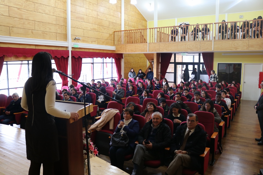 Estudiantes de la provincia de Llanquihue celebraron los 76 años de la educación técnico profesional.