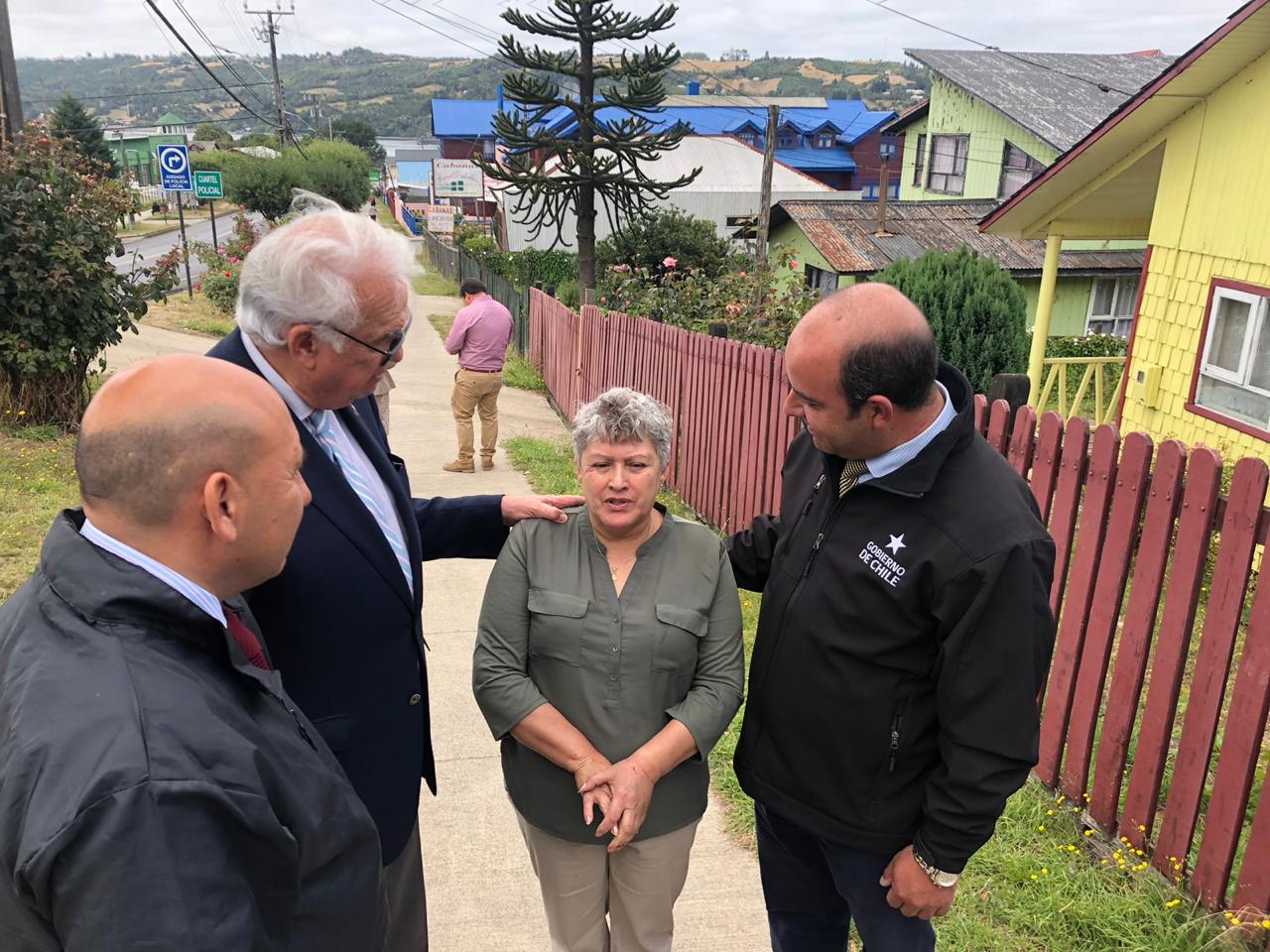 Ayuda psicológica y mayor seguridad fue el compromiso que las autoridades adquirieron con la familia afectada.
