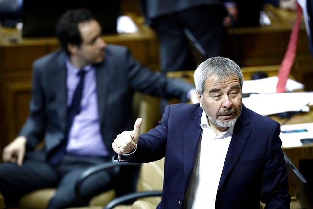 LISTO PARA SER LEY QUEDÓ PROYECTO DE DIPUTADOS DC QUE ESTABLECE COMO AGRAVANTE AGRESIÓN A TRABAJADORES DE SERVICIOS DE SALUD O DE EDUCACIÓN