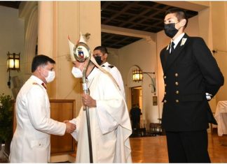 Celebración de toma de posesión de nuevo Obispo Castrense de Chile