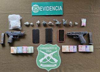 Carabineros detiene a 3 imputados por microtráfico en Plaza de Armas